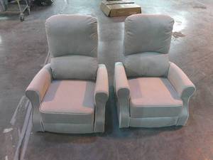 lot 130 image: Set of 2 Massage Wingback Recliner with Heat-Textured Tan-Missing Wings-Legs-Remote