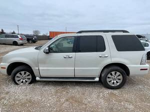 2006 Mercury Mountaineer Luxury - AWD