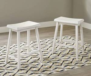 lot 25 image: ASHLEY Stuven Backless Counter Height Stool with Contoured Seat (Set of 2)