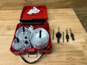 lot 27 image: MILWAUKEE Hole Dozer General Purpose Bi-Metal Hole Saw Set (28-Piece)
