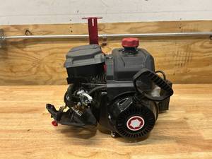 lot 97 image: TROY-BILT 208cc Engine