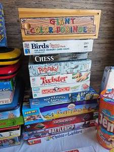 lot 100 image: Family Game Night Bundle