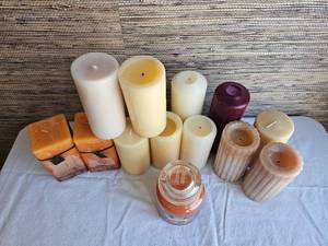 lot 105 image: Romantic Evening Candle Collection