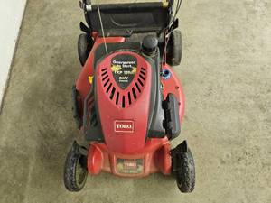 lot 11 image: Toro TXP 159cc Push Assist Mower