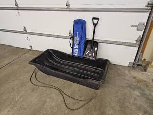 lot 2B image: Rugged ice Fishing Sled