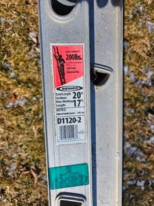 lot 78 image: 20 Foot Extension Ladder