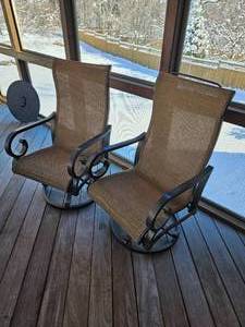 lot 6A image: Apostrophe Outdoor Scrolled Swivel Conversation Set