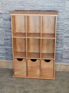 lot 37 image: Chic Closet Cubby Storage Unit