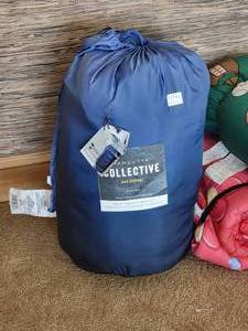 lot 93 image: High-End Sleeping Bag Collection (4)