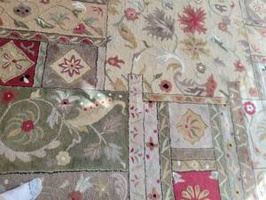 lot 17 image: Chic Contemporary Oriental Wool Area Rug by Kaleen - Jennifer - 9 x 12