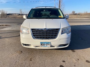 2008 Chrysler Town & Country