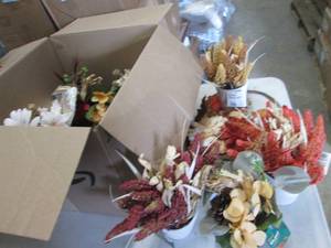 Box of Fall Dcor...