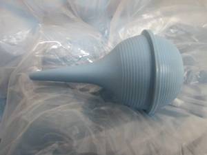 Case of 200 Medegen 2 oz Irrigating...