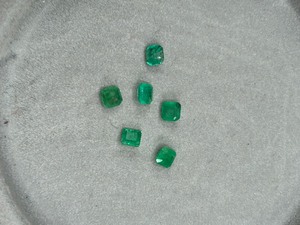 1.36 Carat Emerald Irregular Emerald Cut Set of 6 Loose Stones