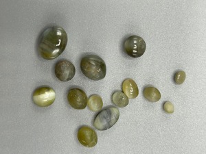 38.66 Carat Chrysoberyl Cabochon Cut Assorted Beads Large Lot of Loose Stones