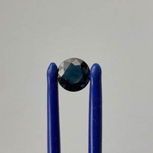 1.08 Carat Dark Blue Sapphire Round Brilliant Cut