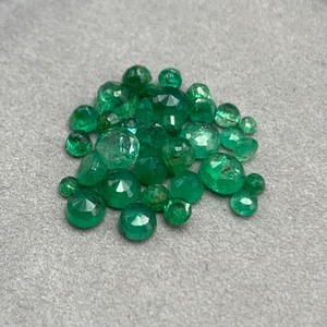 5.37 Carat Emerald Round Faceted Cut Large Assorted Lot of Loose Stones
