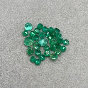 1.38 Carat Emerald Mixed-Cut & Size Assorted Lot of Loose Stones