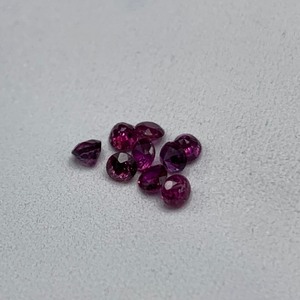 1.78 Carat Purplish-Red Sapphire Round Brilliant Cut - Set of 9 Loose Stones