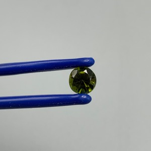 0.85 Carat Green Tourmaline Round Brilliant Cut