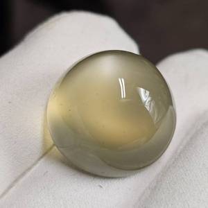 72.50 Carat Fine Quality Beautiful Yellow Moonstone Round Cabochon Cut