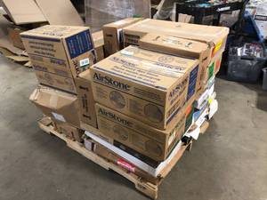 Pallet of Assorted Mixed Flooring Various Models and Conditions Customer Returns See Pictures