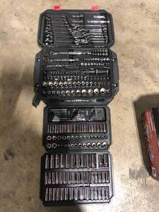 Husky Mechanics Tool Set (290-Piece) Customer Returns See Pictures
