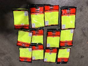 Lot of Mens XL Lime Long Sleeve T-Shirt Customer Returns See Pictures
