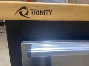 lot 1 image: Trinity Rolling Workbench with Drawers and Shelves