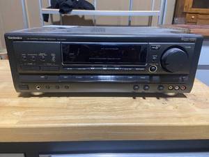 lot 8 image: Technics SA-EX600 Stereo Receiver