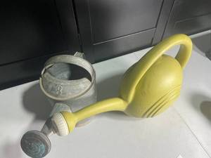 lot 49 image: Vintage Galvanized Watering Can and Plastic Watering Kettle
