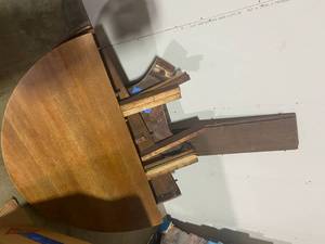 lot 58 image: Vintage Wooden 54 Round Oak Table Disassembled