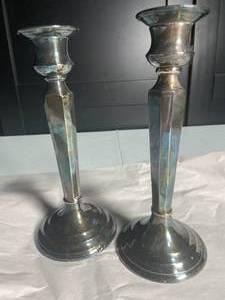 lot 66 image: Vintage Silver-Plated Candlestick Holders