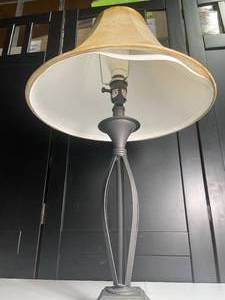 lot 152 image: Traditional Style Table Lamp with Fabric Shade