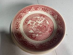lot 228 image: Vintage Red and White Transferware Plates - Set of 4