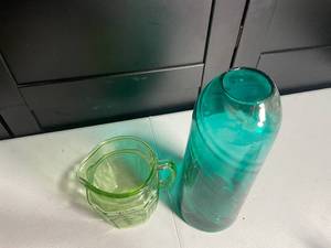 lot 261 image: Vintage Green Glass Pitcher and Vase Set
