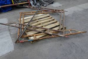 lot 66 image: Walkthrough Scaffold Frames with Crossmember