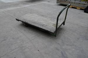 lot 144 image: Industrial Flatbed Cart