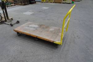 lot 96 image: Industrial Flatbed Cart