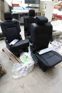 lot 135 image: 3 Captains Seats from 2018 Ford Expedition