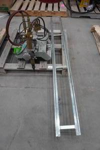 lot 1B image: Victor VCM-200 Oxy-Acetylene Straight Line Cutting Machine