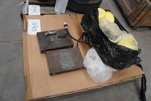 lot 59 image: 2 Heavy Duty Electrical Cord Reels with Mounts