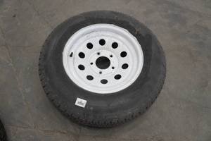 lot 44 image: Goodyear ST20575R15 Trailer Tire on Rim