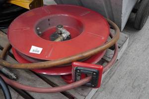 lot 55 image: Industrial Air Hose Reel with Hose