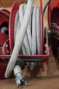 lot 63 image: Industrial Air Hose Reel with Hose
