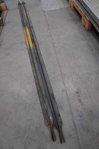 lot 146 image: 2 Scaffolding Crossmembers