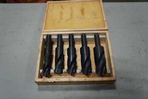 lot 182 image: Drill Bits in Case - 1 - 1-12