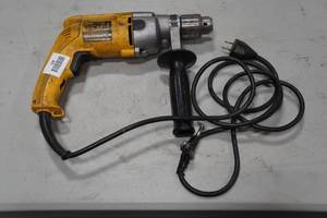 lot 128 image: DeWalt DW245 12 Variable Speed Reversible Drill