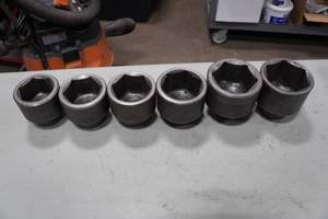 lot 169 image: 1 Drive Sockets - 2-38 - 3-18