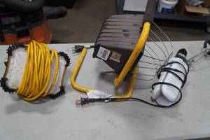 lot 196 image: 3 Worklights